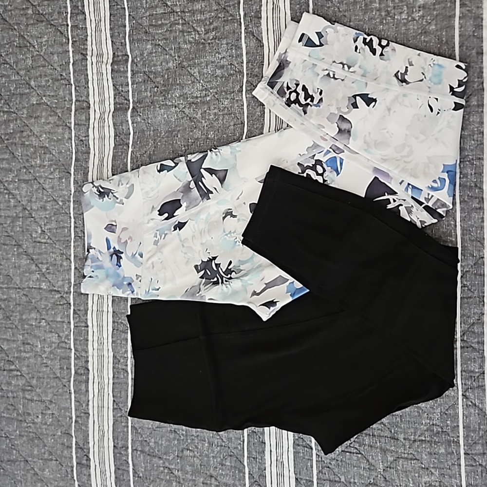 Athleta capri legging bundle, size medium